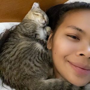 Meet your Posher, Sophita